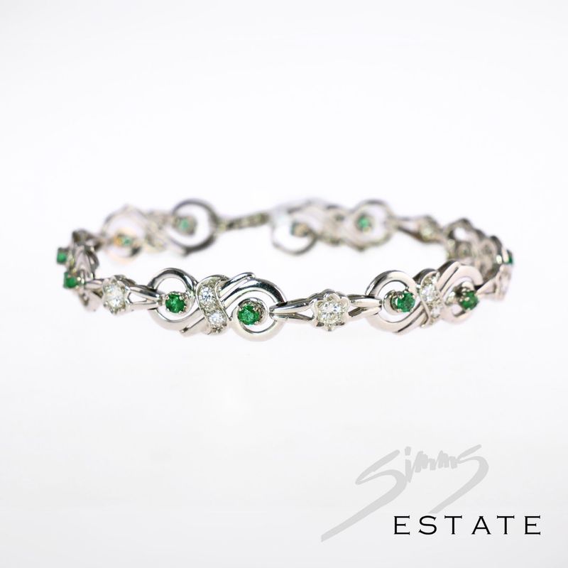 EMERALD AND DIAMOND BRACELET