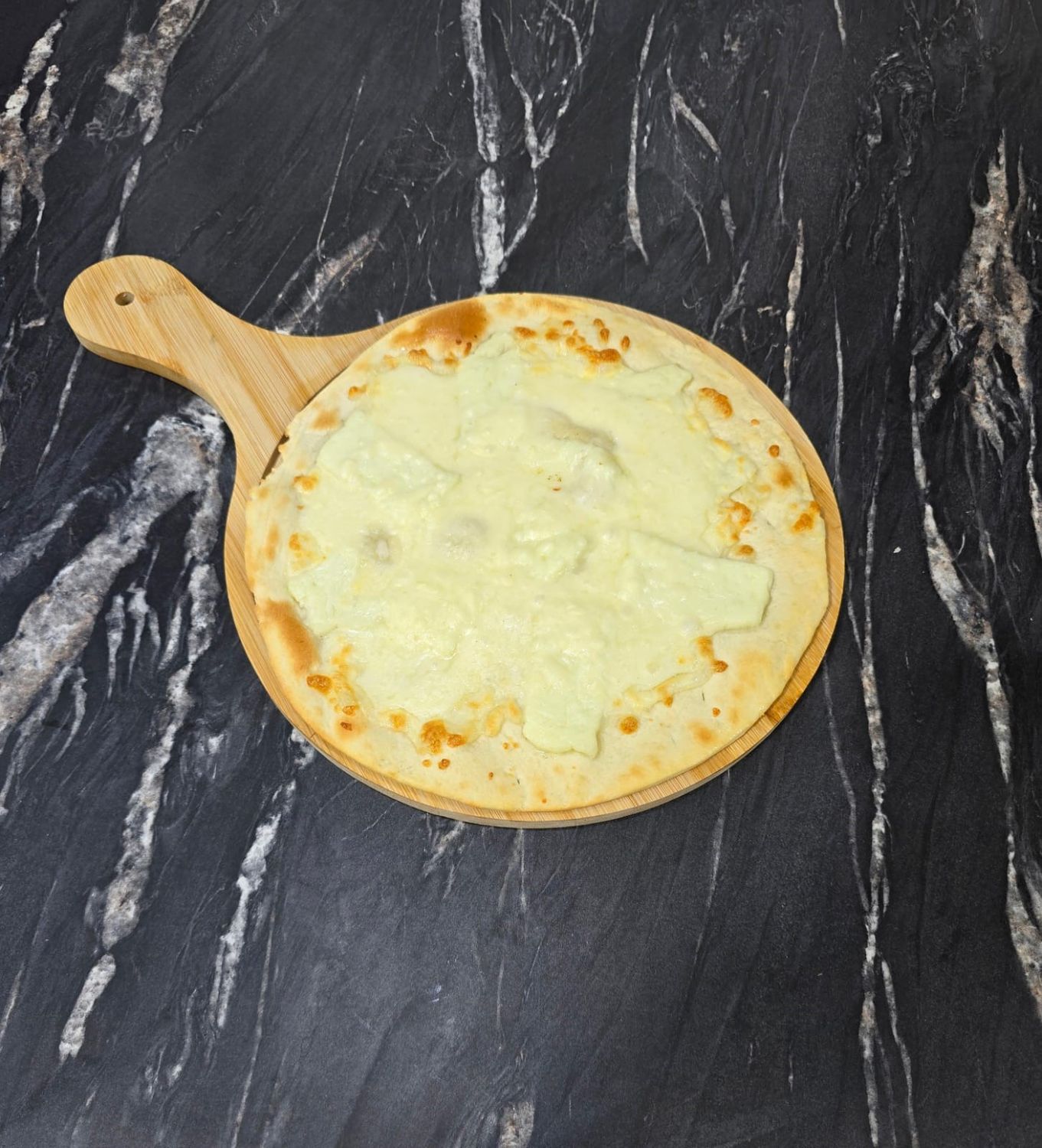 Halloumi and kashkaval cheese: