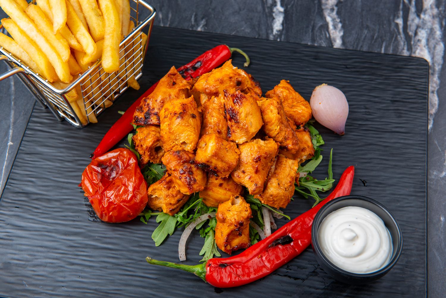 Tawouk platter