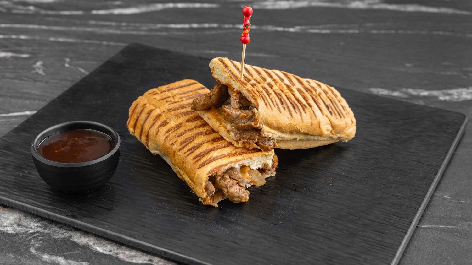 Steak sandwich