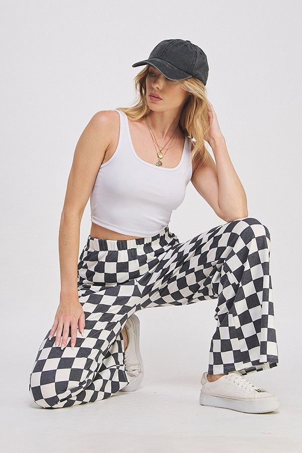 High Waist Checkerd Straight Leg Knit Pant