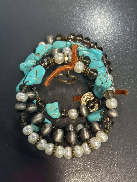 Coil Beaded Bracelet Turquois With Charm Heart and Cross