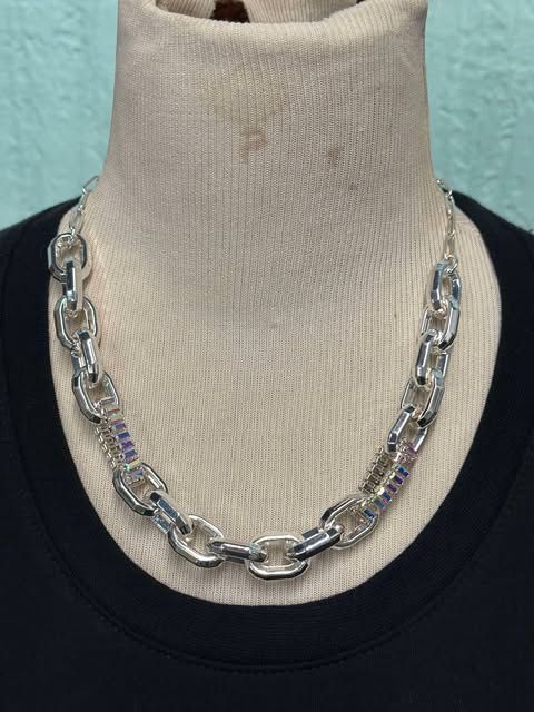 Rhinestone Silver Chucky Chain Necklace