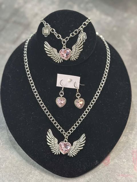 Pink Heart with Wings Set
