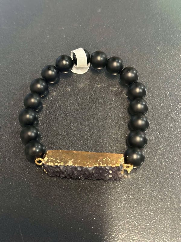Black Beaded Bracelet with Gold Bar