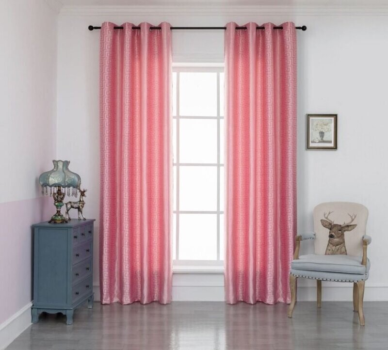 Cortina Sala Dormitorio Habitación y salón Fucuri con labrados en cenefa Egipcias ,color rosa con 8 Ojales de Acero.