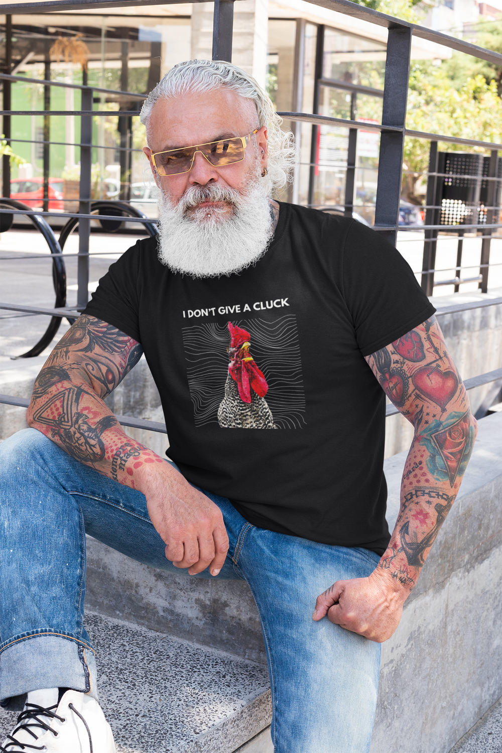 I DON'TGIVE A CLUCK - Unisex t-shirt