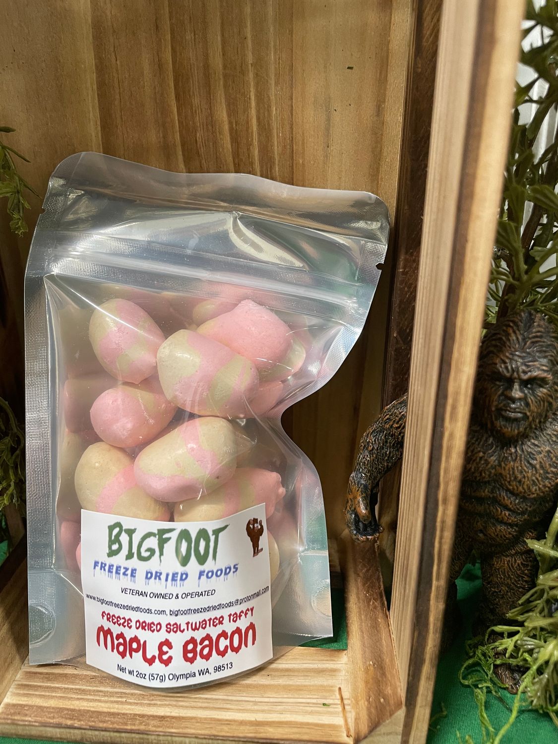 Maple Bacon Saltwater Taffy-FREEZE DRIED-SMALLFOOT BAG
