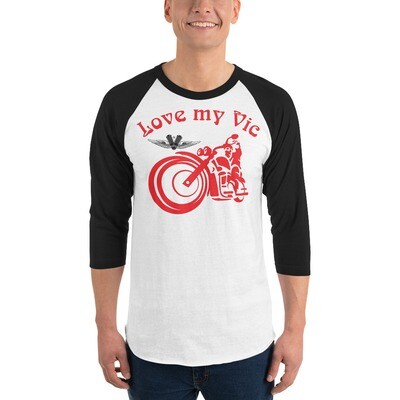 3/4 sleeve raglan shirt