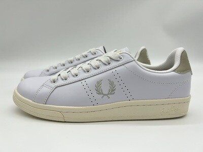 FRED PERRY WHITE LOYSTER