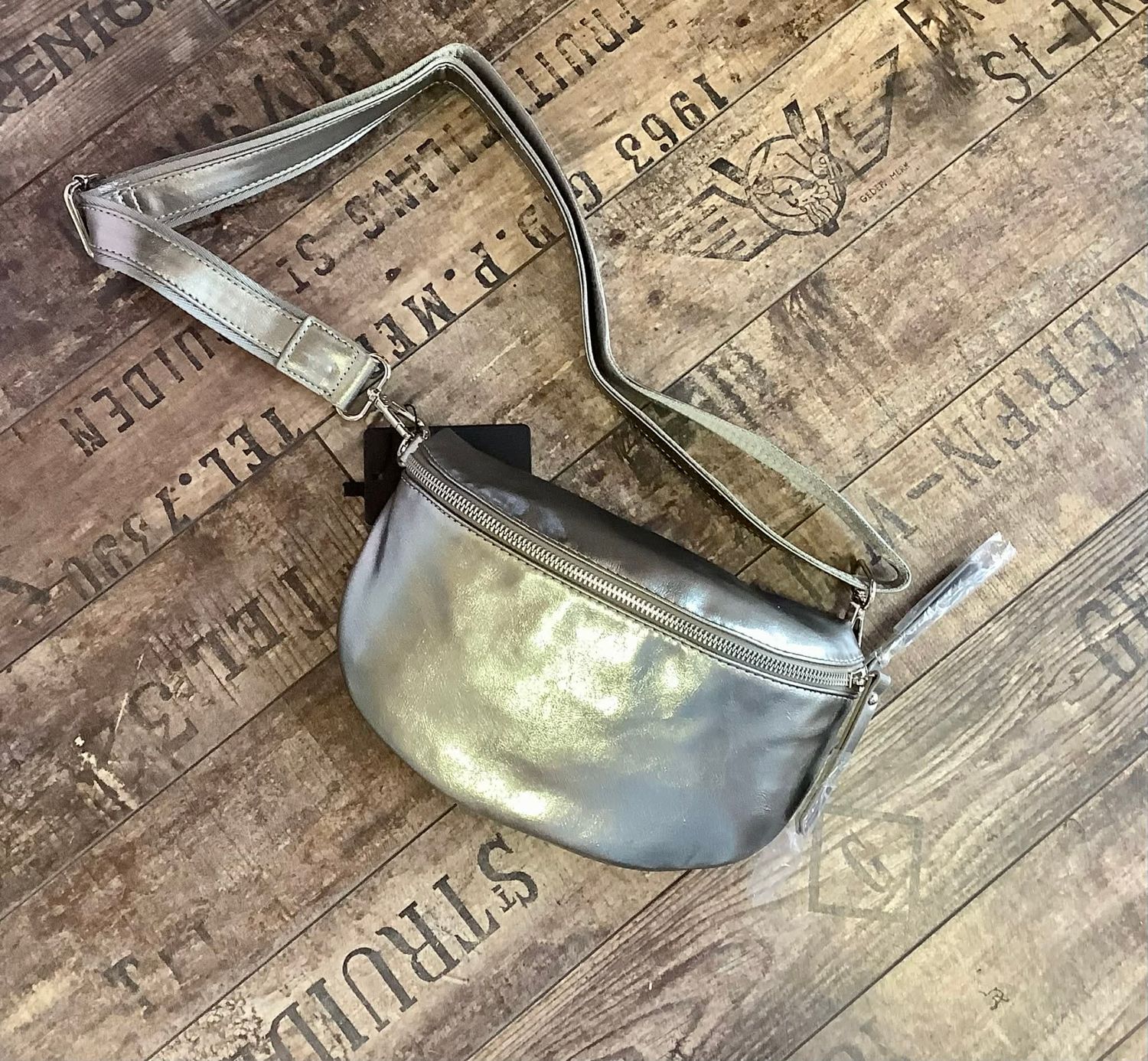 Sac banane taupe metalisé