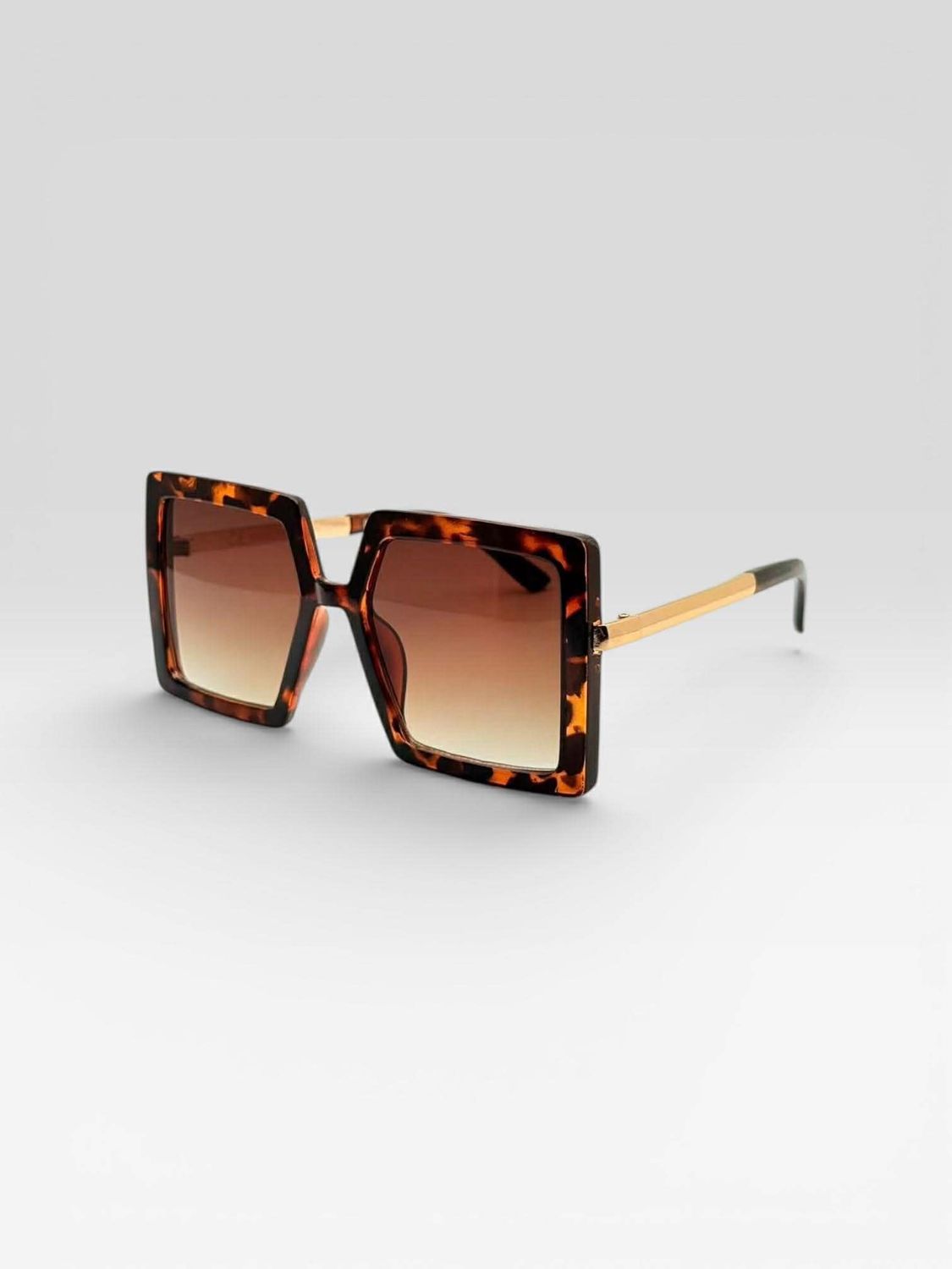 Lunettes de soleil carrées