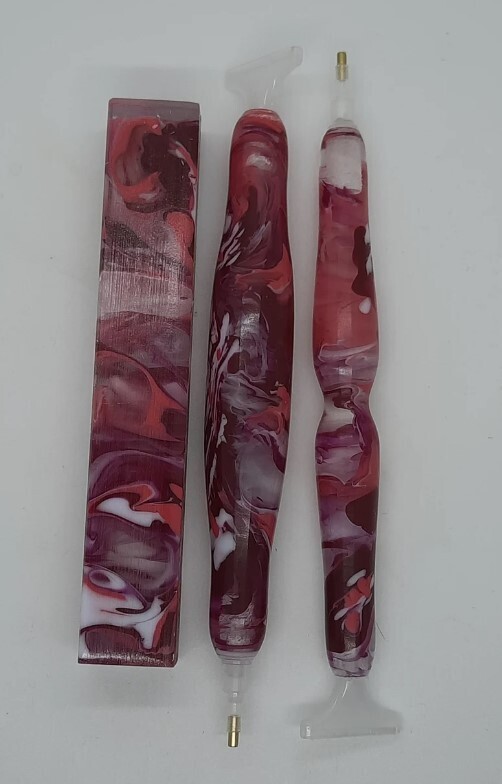 Harmony of Pinks - Handcrafted Custom Diamond Painting Pen