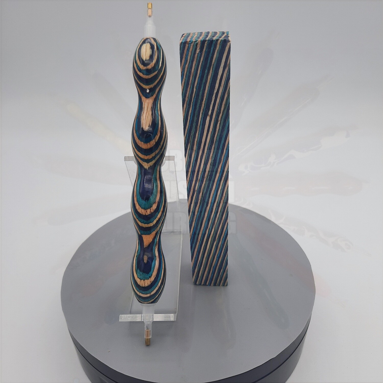Color Grain Winter Garden - Handcrafted Custom Diamond Painting Pen