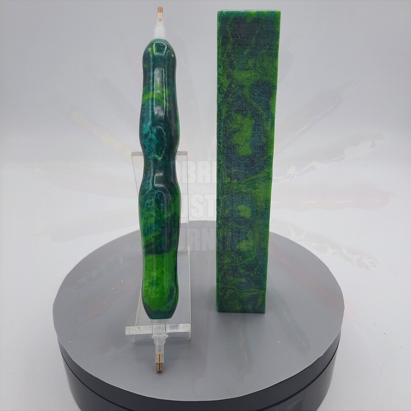 Jungle Moss - Handcrafted Custom Diamond Painting Pen