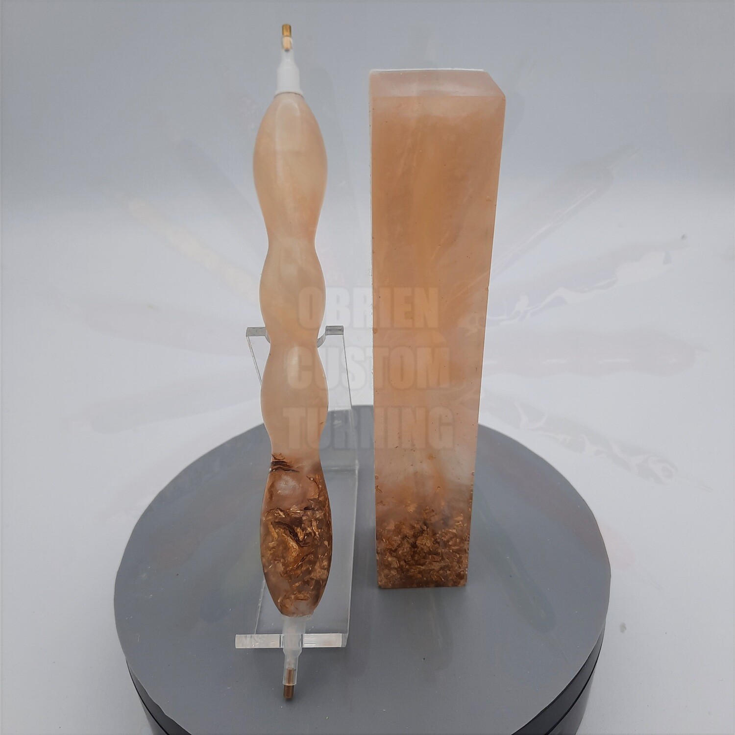 Casual Elegance - Handcrafted Custom Diamond Painting Pen