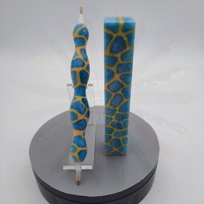 Ice Blue Giraffe - Handcrafted Custom Diamond Painting Pen