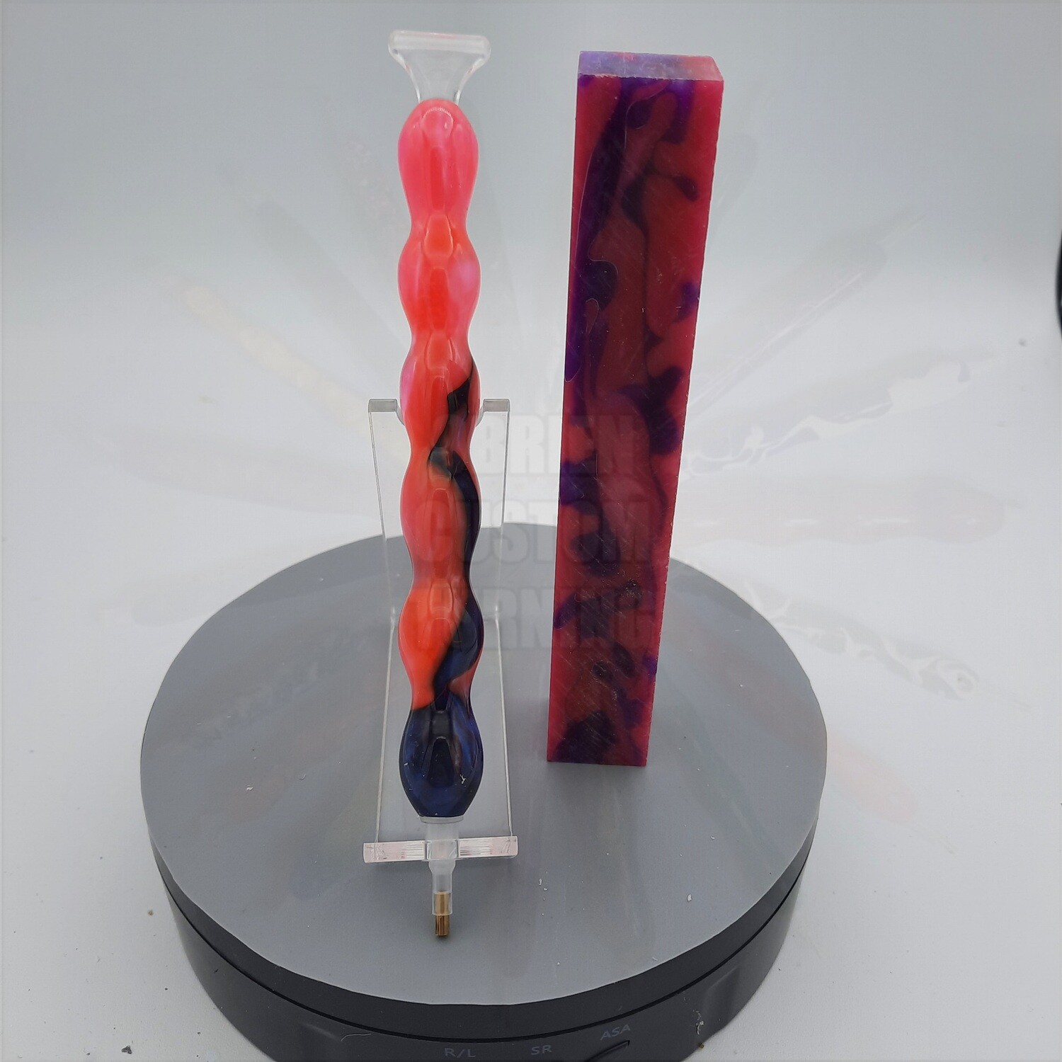 Dollhouse - Handcrafted Custom Diamond Painting Pen