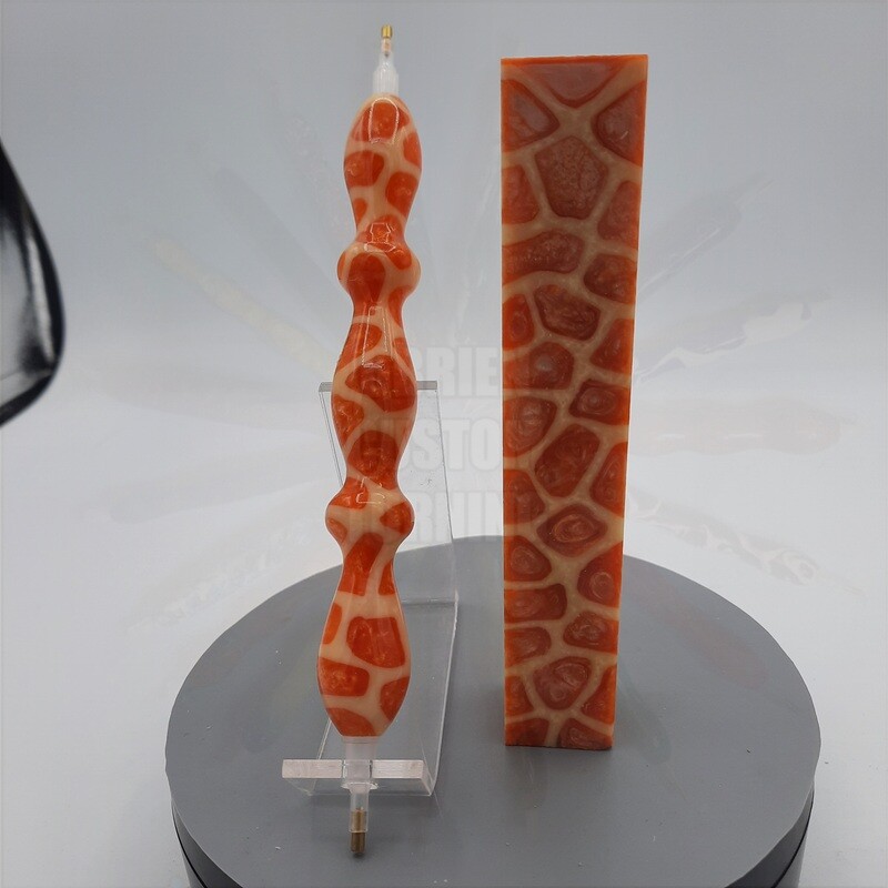 Orange Giraffe - Handcrafted Custom Diamond Painting Pen