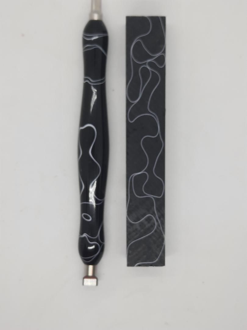 Pitch Black with White Swirl - Handcrafted Custom Diamond Painting Pen