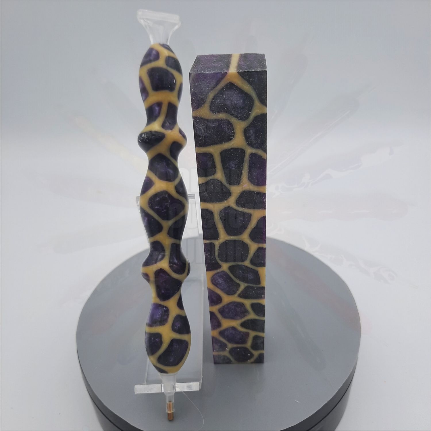 Purple Giraffe - Handcrafted Custom Diamond Painting Pen