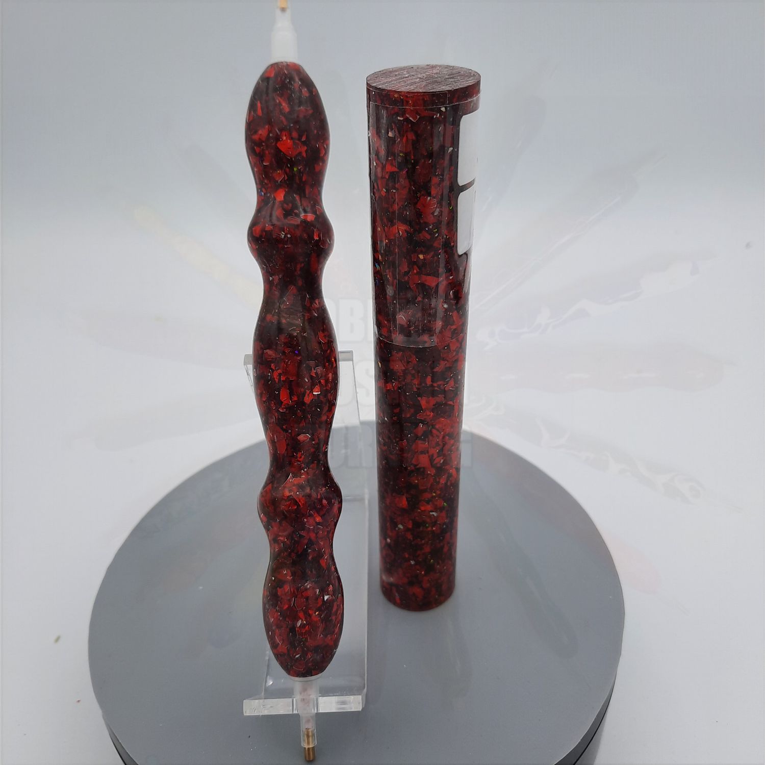 Ruby Red Flakey Glitter - Handcrafted Custom Diamond Painting Pen