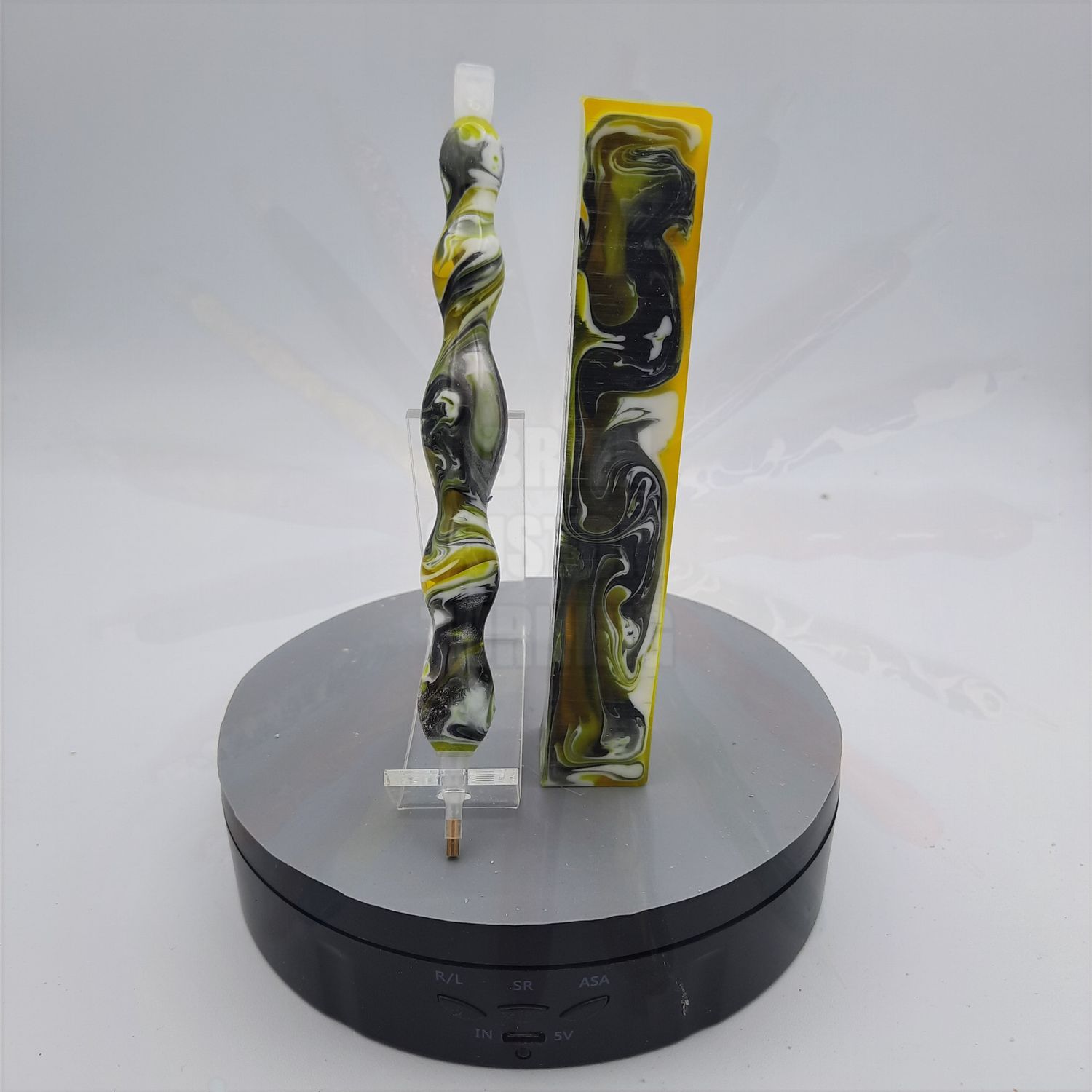 Silver Sun Graffiti Melt - Handcrafted Custom Diamond Painting Pen