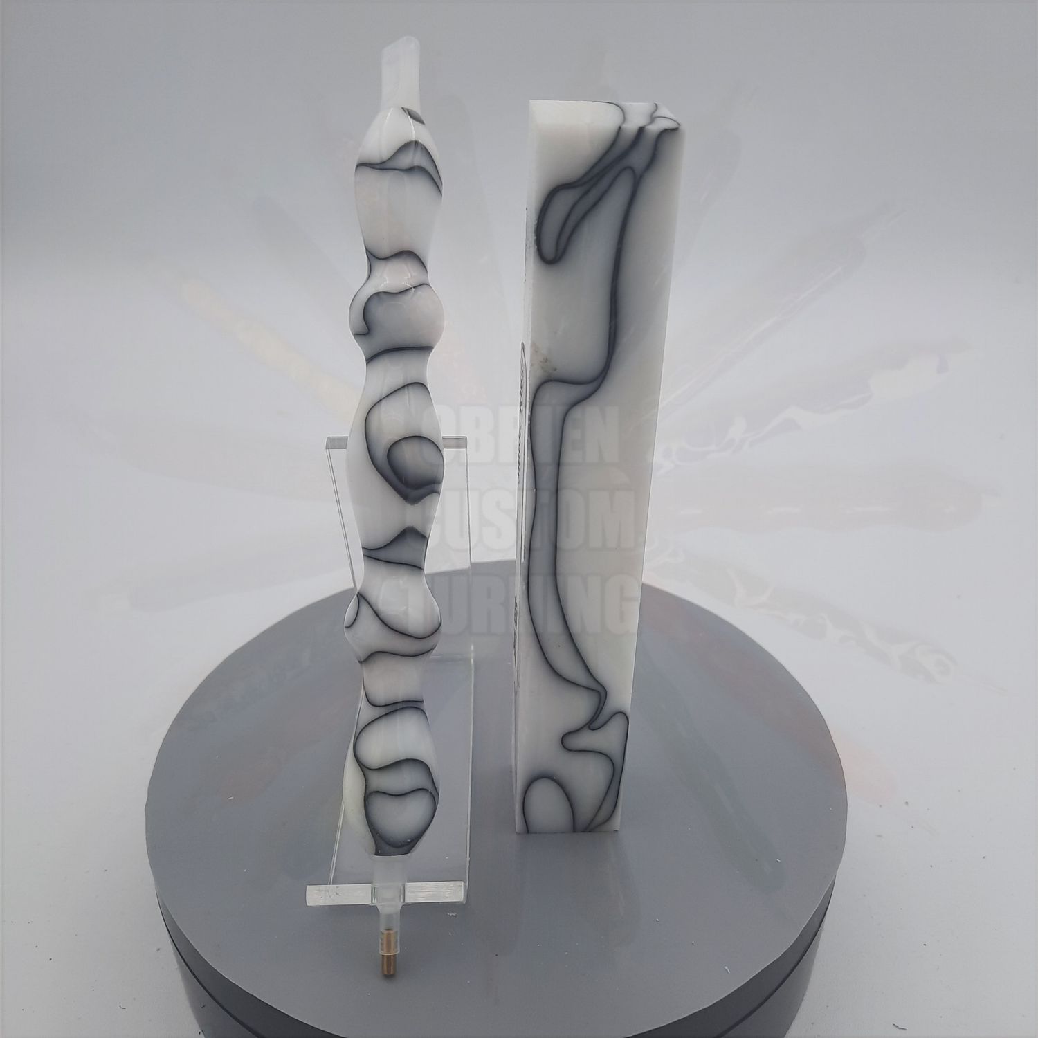 Smoke Rings - Handcrafted Custom Diamond Painting Pen