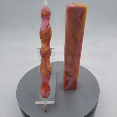 Strawberry Queen - Handcrafted Custom Diamond Painting Pen