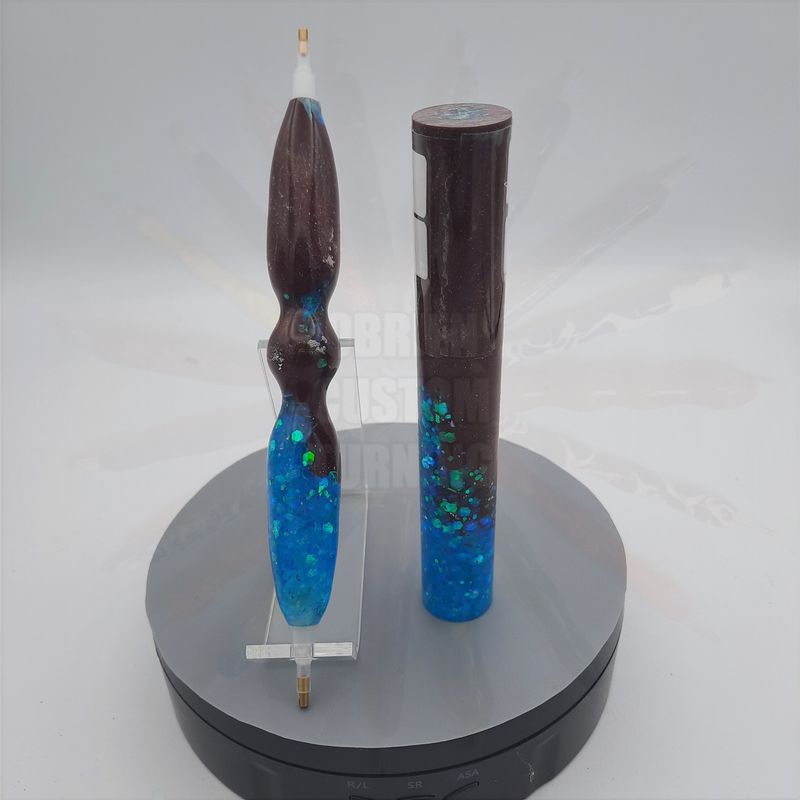 Custom Diamond Painting Pen - Thermal Mutations Red to Gray / Ballad Blue Glitter
