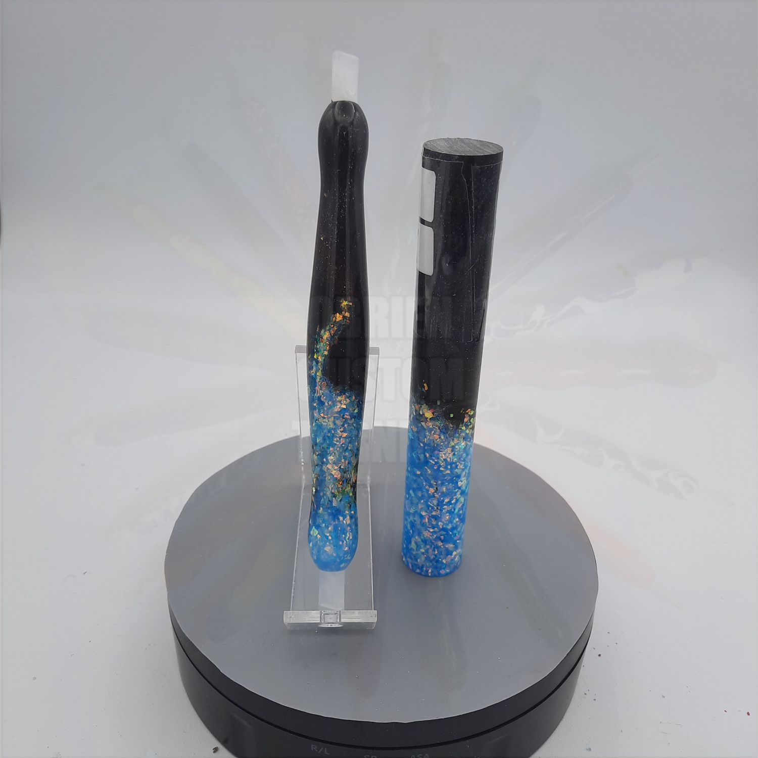 Custom Diamond Painting Pen - Thermal Mutations Black to Red / Castaway Glitter