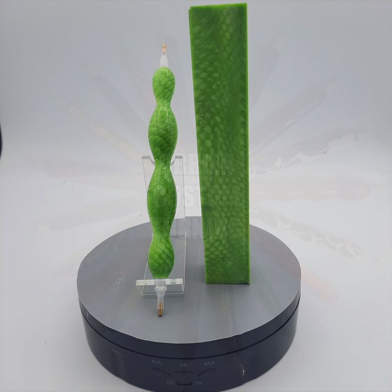Juma Green Mamba - Handcrafted Custom Diamond Painting Pen