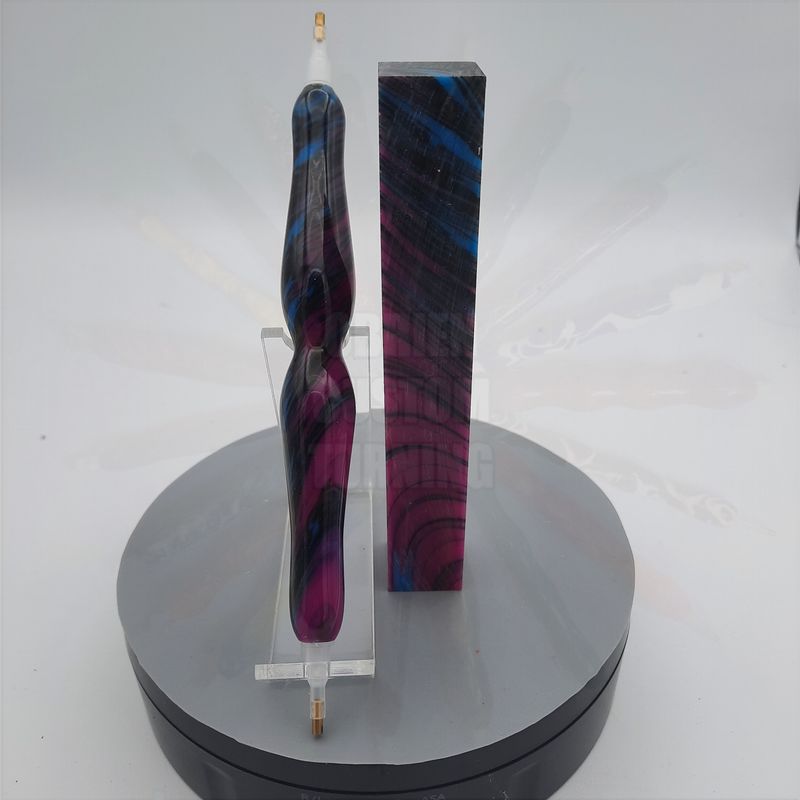 Andromeda - Handcrafted Custom Diamond Painting Pen
