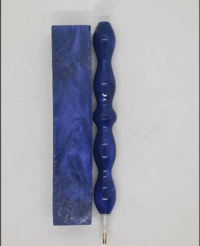 Blueberry Picking Rhino - Handcrafted Custom Diamond Painting Pen