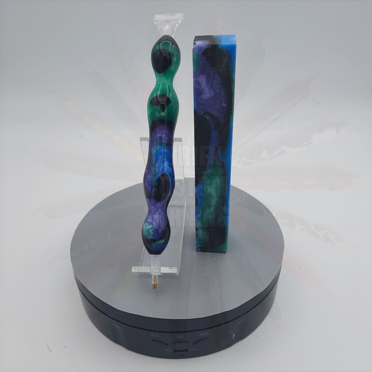 Dream Girl - Handcrafted Custom Diamond Painting Pen