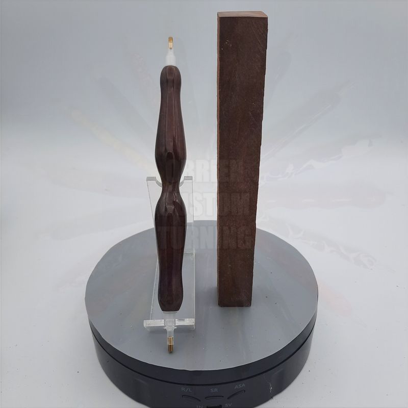 Mexican Red Heart Wood - Handcrafted Custom Diamond Painting Pen