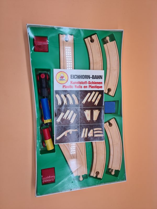 Eichhorn-Bahn, Kunststoffschienen, Spielzeug