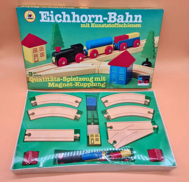 Eichhorn-Bahn, Kunststoffschienen, Spielzeug