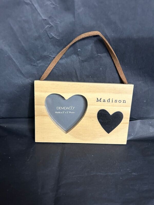 Madison frame magnet
