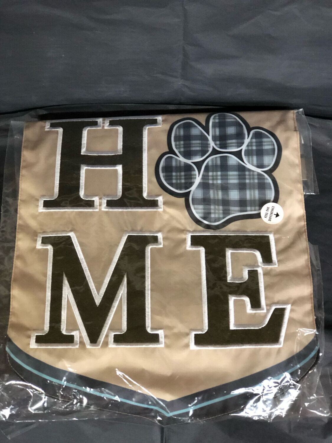 Home paw print yard flag