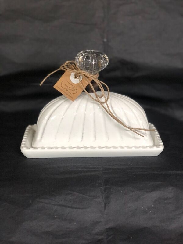 Butter dish with jewel
