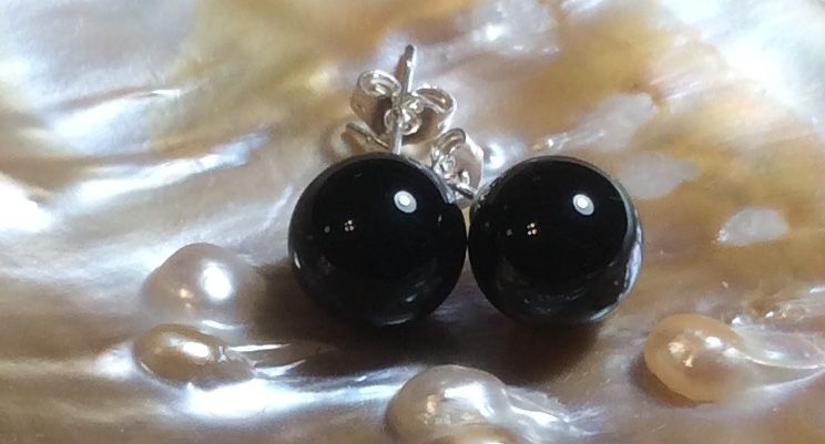 Natural 10mm Black Onyx Gemstone .925 sterling silver