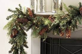 CHRISTMAS GARLAND