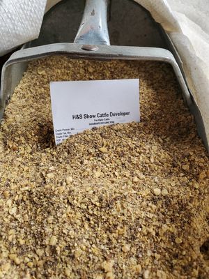 H&amp;S Show Cattle Developer
