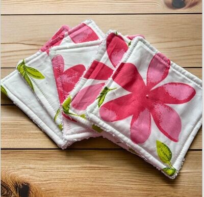 Reusable Face Wipes/Make Up Wipes
White floral