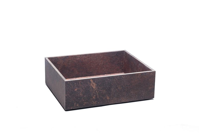 Yegam - Cassetta in finitura ruggine GN 1/2 h 10 cm T-Collection