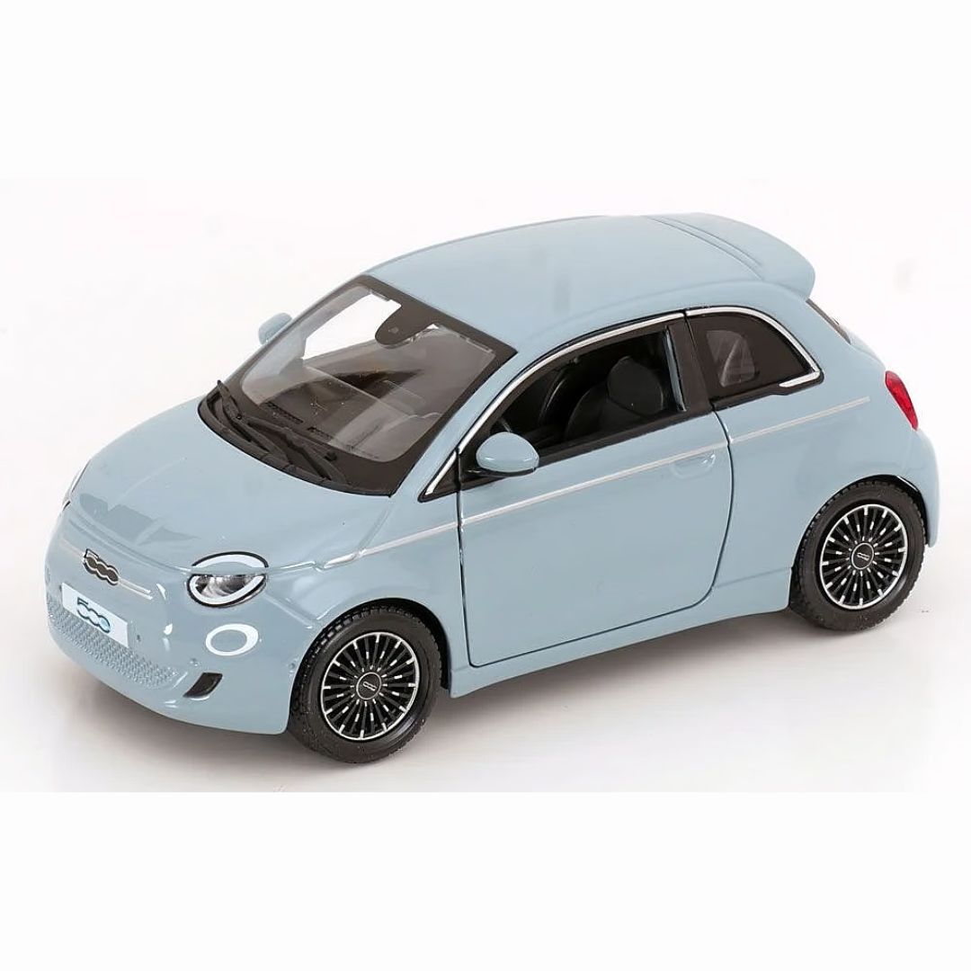18-21110 Bburago – Fiat 500e (2023), celeste – Scala 1:24