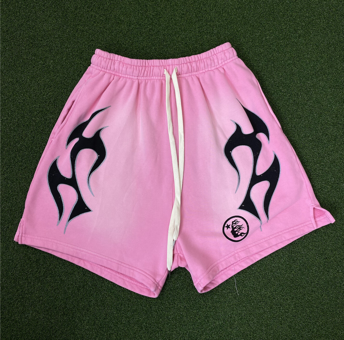 HELLSTAR *Flame Shorts Pink*