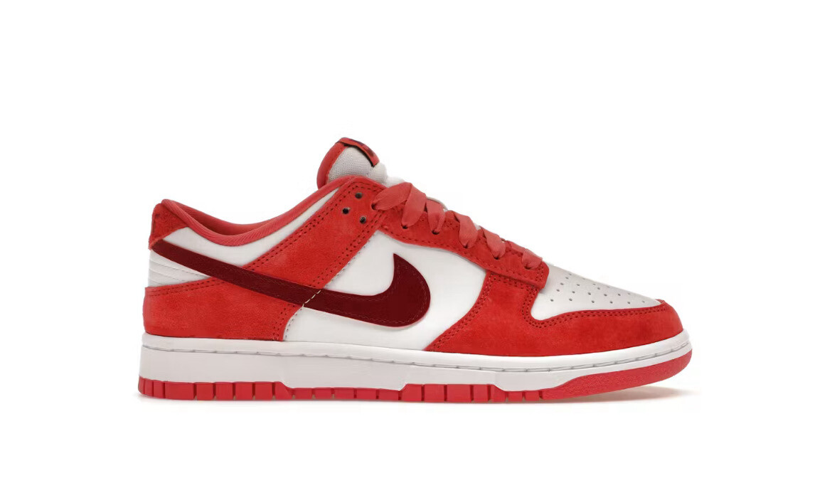 Nike Dunk V-Day (2024)