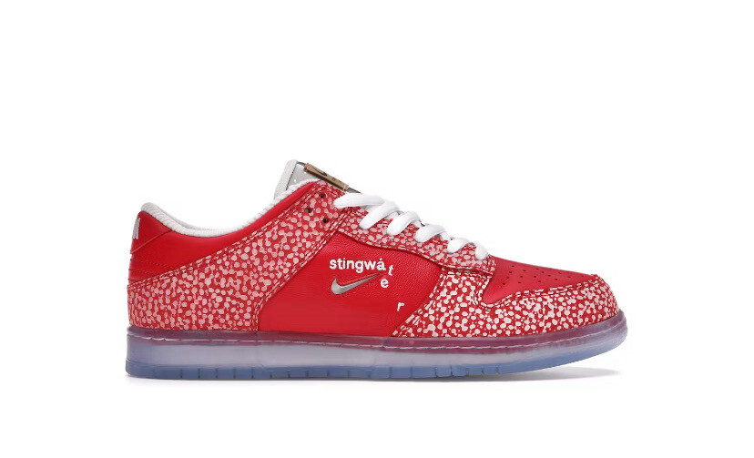 Nike Dunk Low SB Stingwater